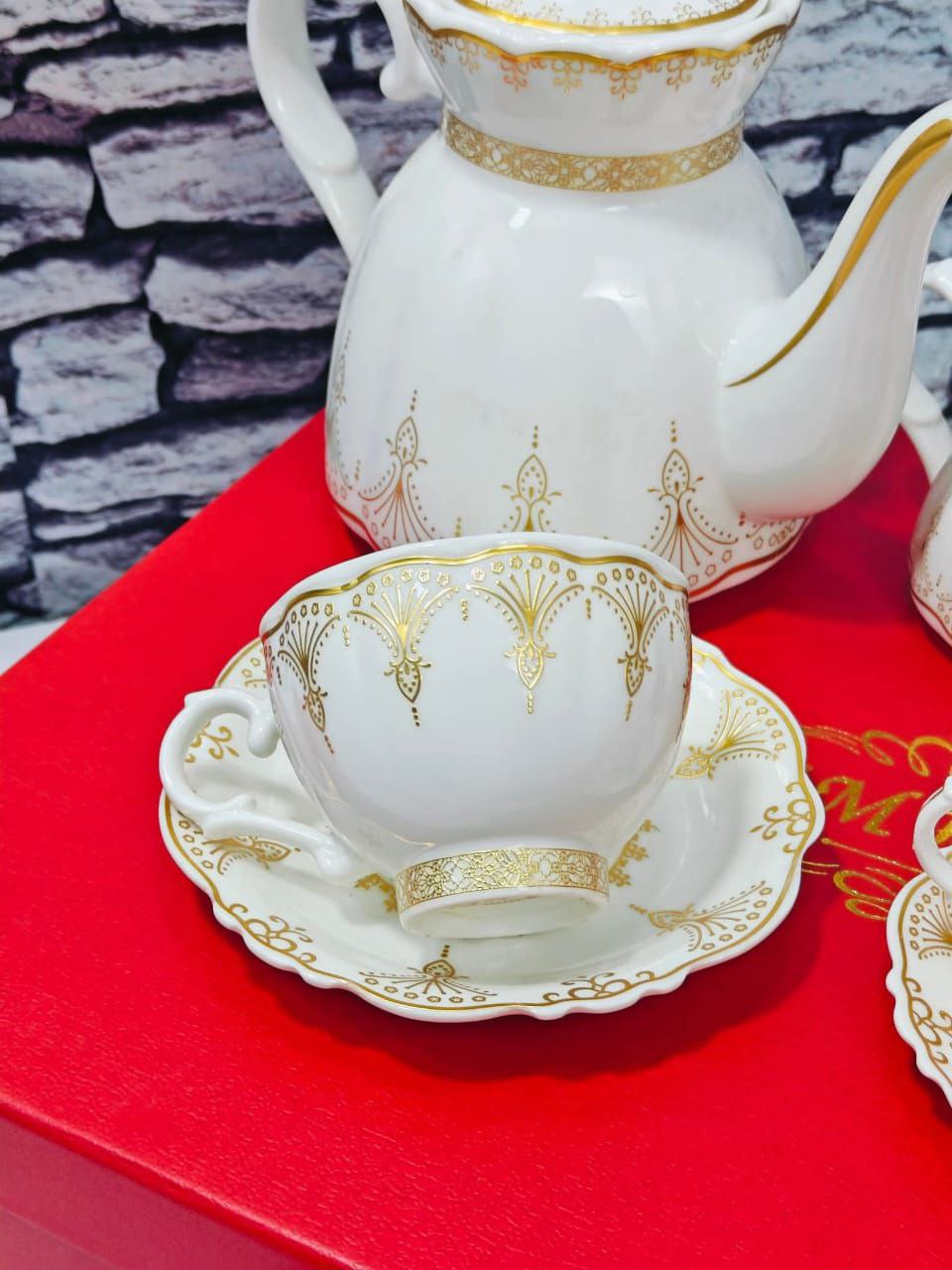 Service Café 24 Pièces – طقم قهوة راقي 24 قطعة