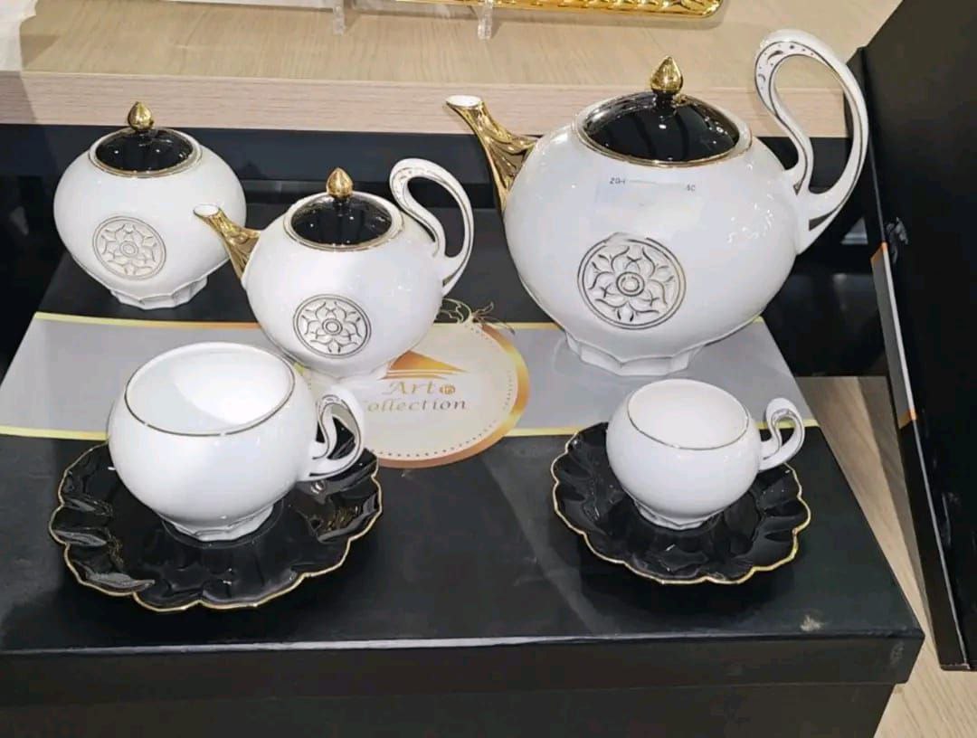 Service Café 24 Pièces – طقم قهوة راقي 24 قطعة