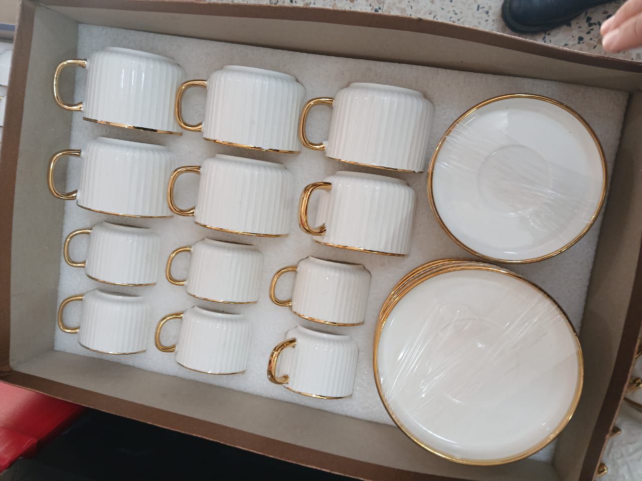 Service Café 24 Pièces – طقم قهوة راقي 24 قطعة