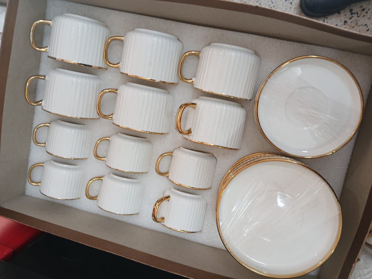 Service Café 24 Pièces – طقم قهوة راقي 24 قطعة